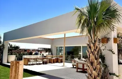 Villa - 4 Bedrooms - 3 Bathrooms for sale in Beit Al Bahr - Sidi Heneish - North Coast