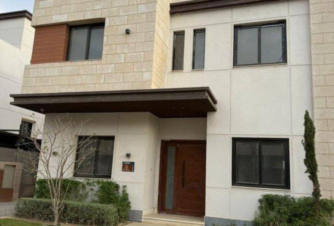 8205148 - Property Image 2