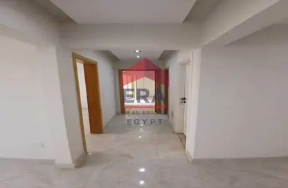 Office Space - Studio - 1 Bathroom for rent in Zahraa Al Maadi St. - Degla - Hay El Maadi - Cairo