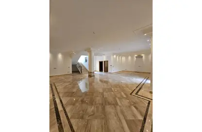 Villa - 6 Bedrooms - 5 Bathrooms for rent in Moon Valley - South Investors Area - New Cairo City - Cairo