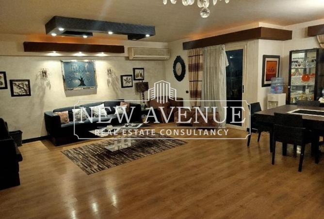 8048682 - Property Image 2