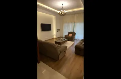 منزل مزدوج - 4 غرف نوم - 3 حمامات للايجار في ليس رويز - كمبوندات التجمع الخامس - التجمع الخامس - مدينة القاهرة الجديدة - القاهرة