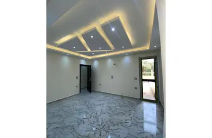 Apartment - 3 Bedrooms - 4 Bathrooms for sale in Midtown - South Investors Area - New Cairo City - Cairo