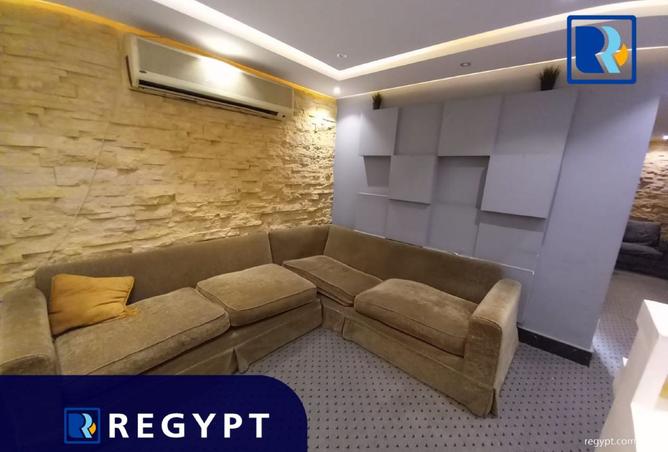 8315700 - Property Image 3