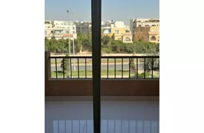 شقة - 3 غرف نوم - 2 حمامات للبيع في جرين ريزيدنس 1 - الحي السابع - الشيخ زايد - الجيزة