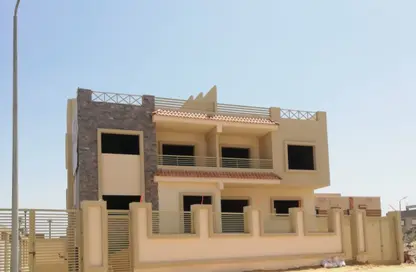 منزل مزدوج - 8 غرف نوم - 7 حمامات للبيع في الحي التاسع - الشيخ زايد - الجيزة منزل مزدوج - 8 غرف نوم - 7 حمامات للبيع في الحي التاسع - الشيخ زايد - الجيزة