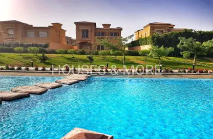 Villa - 7 Bedrooms - 7 Bathrooms for sale in Royal Meadows - Sheikh Zayed Compounds - Sheikh Zayed City - Giza
