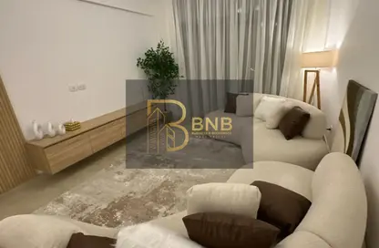 شقة - 3 غرف نوم - 2 حمامات للايجار في مون ريزيدنس - فيفث سكوير - التجمع الخامس - مدينة القاهرة الجديدة - القاهرة