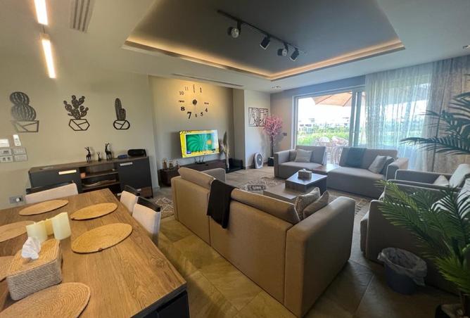 8176550 - Property Main Image