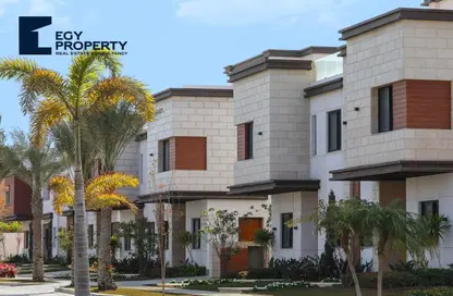 Villa - 4 Bedrooms - 3 Bathrooms for sale in Azzar - 5th Settlement Compounds - The 5th Settlement - New Cairo City - Cairo