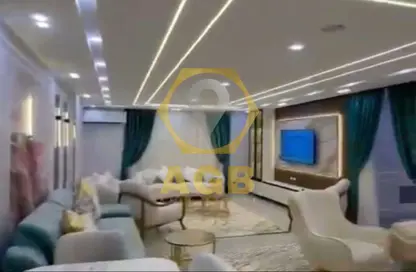 شقة - 3 غرف نوم - 3 حمامات للبيع في شارع سوريا - المهندسين - الجيزة