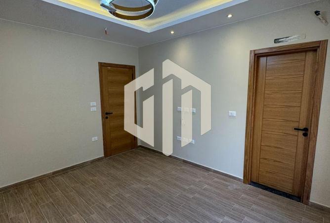 8311366 - Property Image 2