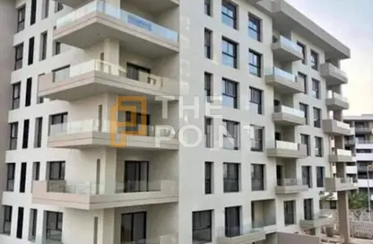 شقة - 2 غرف نوم - 3 حمامات للبيع في كمبوند البروج - كمبوندات الشروق - مدينة الشروق - القاهرة