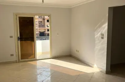 Apartment - 2 Bedrooms - 1 Bathroom for sale in Gardenia City Compound Nasr City - Zahraa Madinat Nasr - Nasr City - Cairo