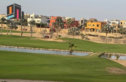 تاون هاوس - 4 غرف نوم - 4 حمامات للبيع في جولف فيوز - طريق مصر اسكندرية الصحراوي - مدينة 6 أكتوبر - الجيزة