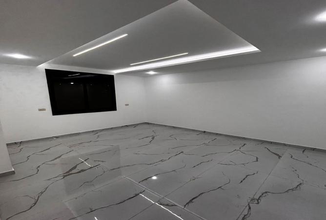 8207667 - Property Image 2