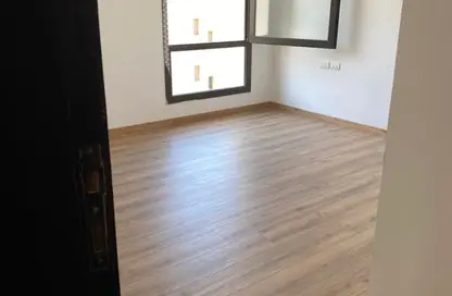شقة - 3 غرف نوم - 4 حمامات للايجار في ذا كورت ياردز - كمبوندات الشيخ زايد - الشيخ زايد - الجيزة