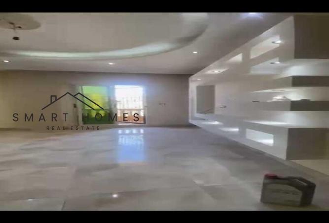 8122502 - Property Image 2