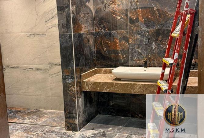 8393672 - Property Image 2