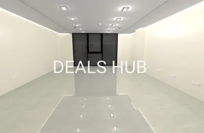 Office Space - Studio - 1 Bathroom for rent in Hyde Park - 5th Settlement Compounds - The 5th Settlement - New Cairo City - Cairo