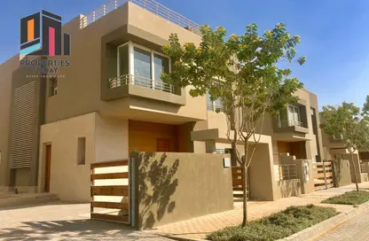 Villa - 5 Bedrooms - 4 Bathrooms for sale in Palm Hills Golf Extension - Al Wahat Road - 6 October City - Giza
