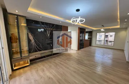 Apartment - 3 Bedrooms - 2 Bathrooms for sale in Madinaty - Cairo