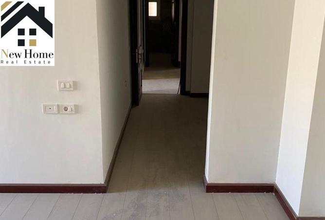 8297418 - Property Image 2