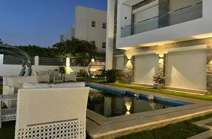 Villa - 4 Bedrooms - 4 Bathrooms for sale in Cleopatra Square - 26th of July Corridor - 6 October City - Giza