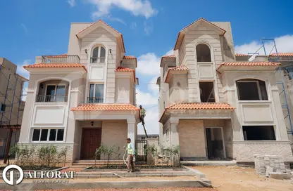 فيلا - 5 غرف نوم - 4 حمامات للبيع في ميدان سموحة - سموحة - حي شرق - الاسكندرية
