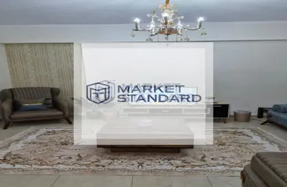 Apartment - 3 Bedrooms - 2 Bathrooms for sale in Shooting Club Street - Dokki - Giza