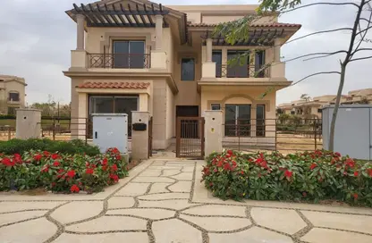 Villa - 5 Bedrooms - 5 Bathrooms for sale in Privado - Madinaty - Cairo
