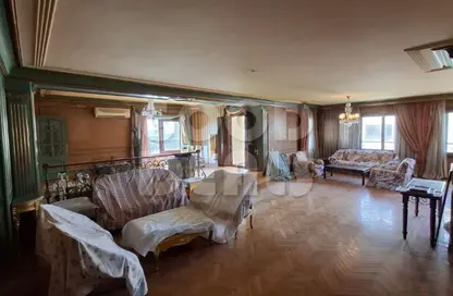 Duplex - 4 Bedrooms - 2 Bathrooms for sale in El Shaheed Mostafa Riad St. - 1st Zone - Nasr City - Cairo