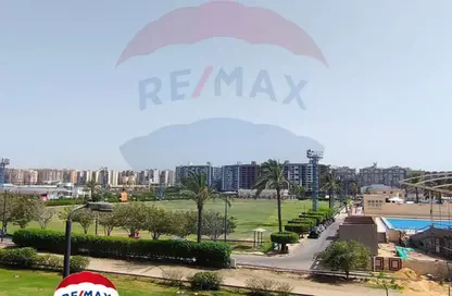 شقة - 3 غرف نوم - 2 حمامات للبيع في ميدان سموحة - سموحة - حي شرق - الاسكندرية