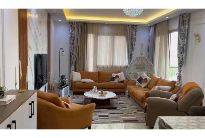 8214828 - Property Image 3