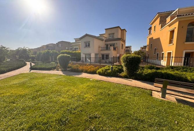 8318102 - Property Image 2