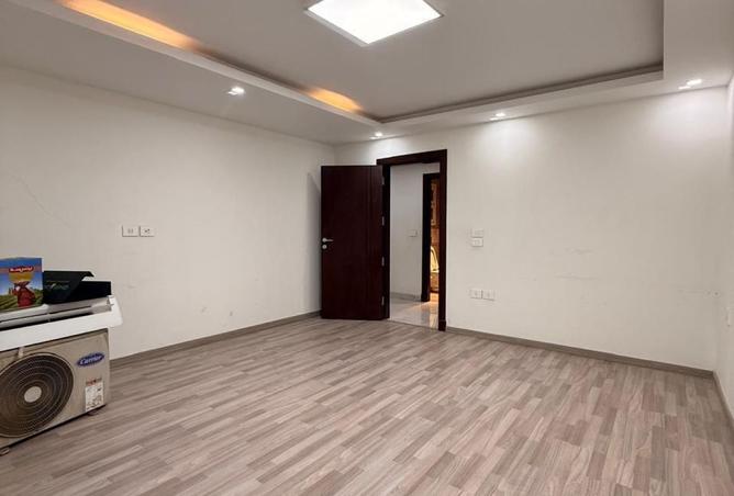 8495888 - Property Image 2