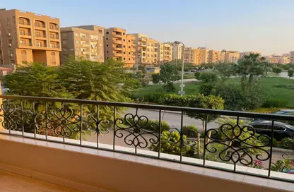 Apartment - 3 Bedrooms - 3 Bathrooms for sale in Street28 - District 5 - The 5th Settlement - New Cairo City - Cairo