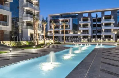 Apartment - 2 Bedrooms - 2 Bathrooms for sale in El Patio Oro - 5th Settlement Compounds - The 5th Settlement - New Cairo City - Cairo