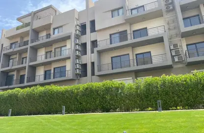 Apartment - 3 Bedrooms - 2 Bathrooms for sale in Fifth Square - The 5th Settlement - New Cairo City - Cairo