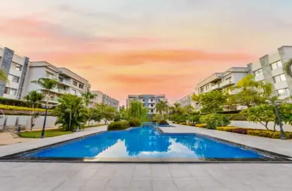 Apartment - 3 Bedrooms - 2 Bathrooms for sale in Galleria Moon Valley - South Investors Area - New Cairo City - Cairo