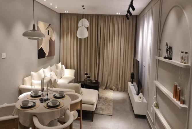 8006888 - Property Image 3