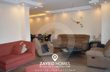 شقة - 3 غرف نوم - 2 حمامات للبيع في ذا كورت ياردز - كمبوندات الشيخ زايد - الشيخ زايد - الجيزة