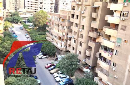 Apartment - 4 Bedrooms - 2 Bathrooms for rent in Al Sheikh Ahmed Elsawy St. - 6th Zone - Nasr City - Cairo