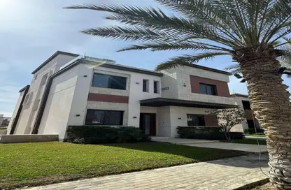 Villa - 4 Bedrooms - 4 Bathrooms for sale in Ivoire - Sheikh Zayed City - Giza