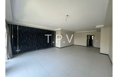 Apartment - 3 Bedrooms - 3 Bathrooms for sale in Eastown - 5th Settlement Compounds - The 5th Settlement - New Cairo City - Cairo