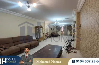 Apartment - 2 Bedrooms - 2 Bathrooms for sale in Bolkly - Hay Sharq - Alexandria