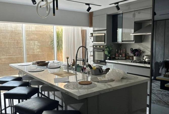 7932505 - Property Image 2