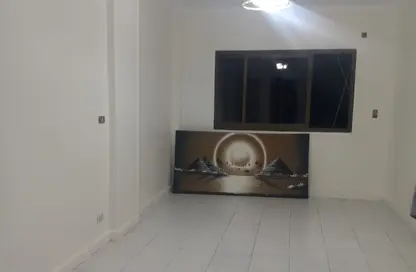 Apartment - 2 Bedrooms - 1 Bathroom for rent in Abbas Al Akkad St. - 1st Zone - Nasr City - Cairo