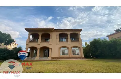Villa - 4 Bedrooms - 5 Bathrooms for rent in Madinaty - Cairo