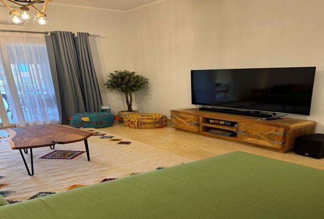 8405000 - Property Image 3